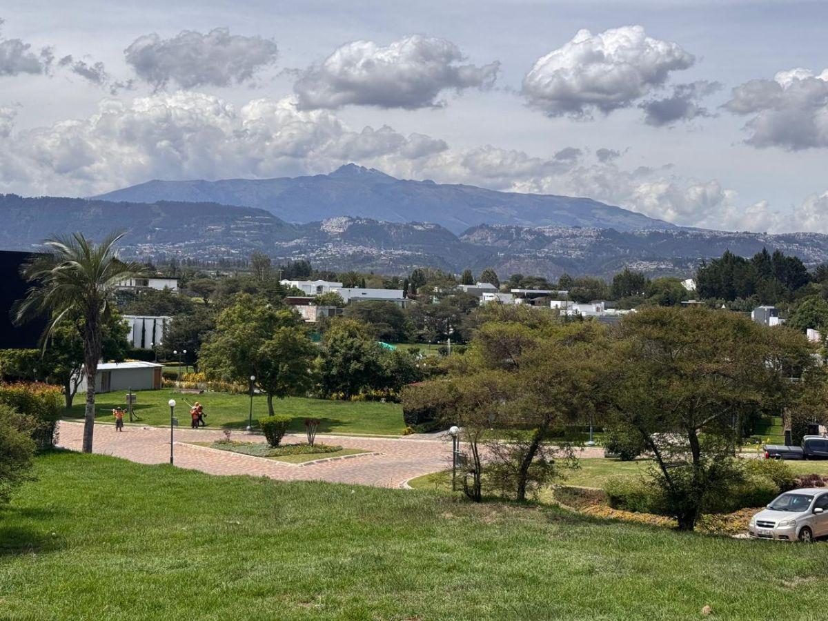 Hermoso Terreno Plano de Venta en Villa Fontana, Puembo! Frente a Arrayanes! — imagen 10