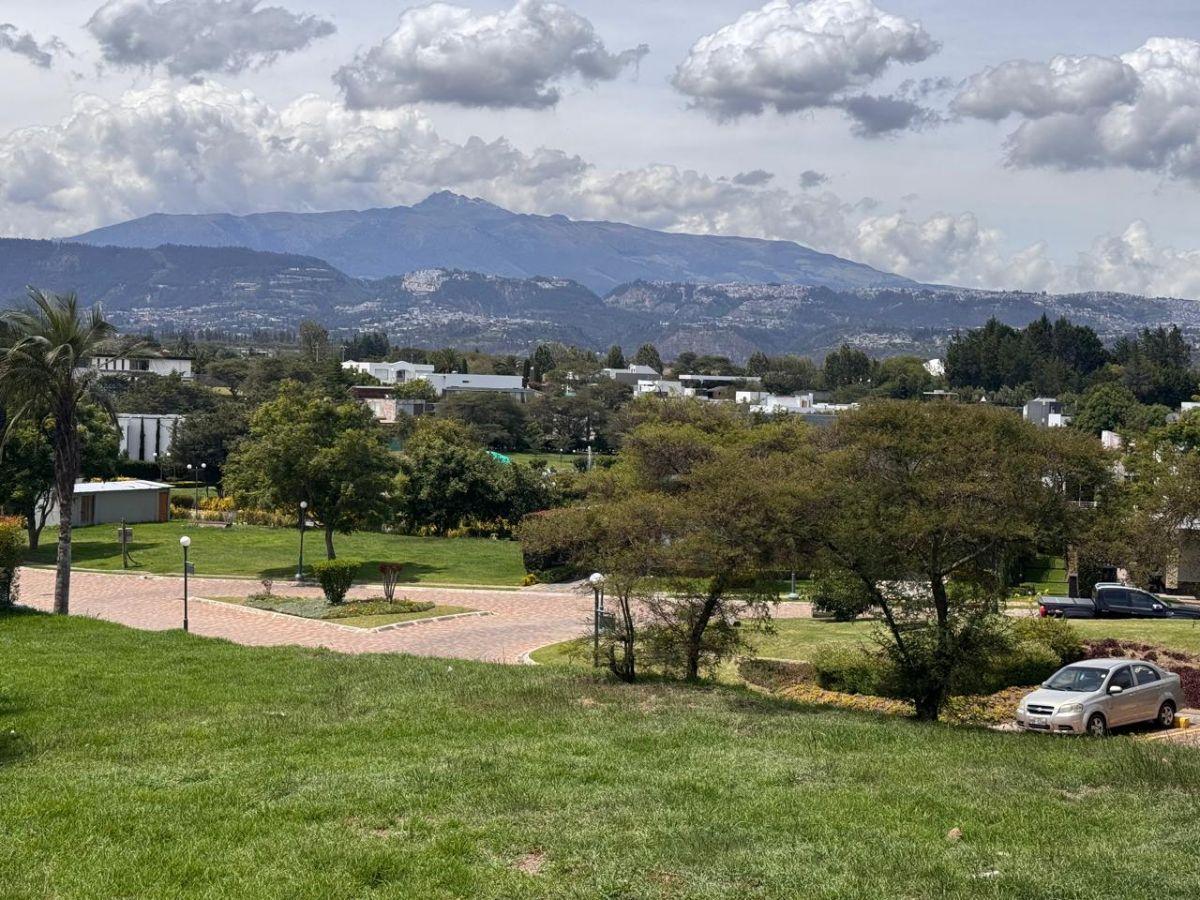 Hermoso Terreno Plano de Venta en Villa Fontana, Puembo! Frente a Arrayanes! — imagen 7