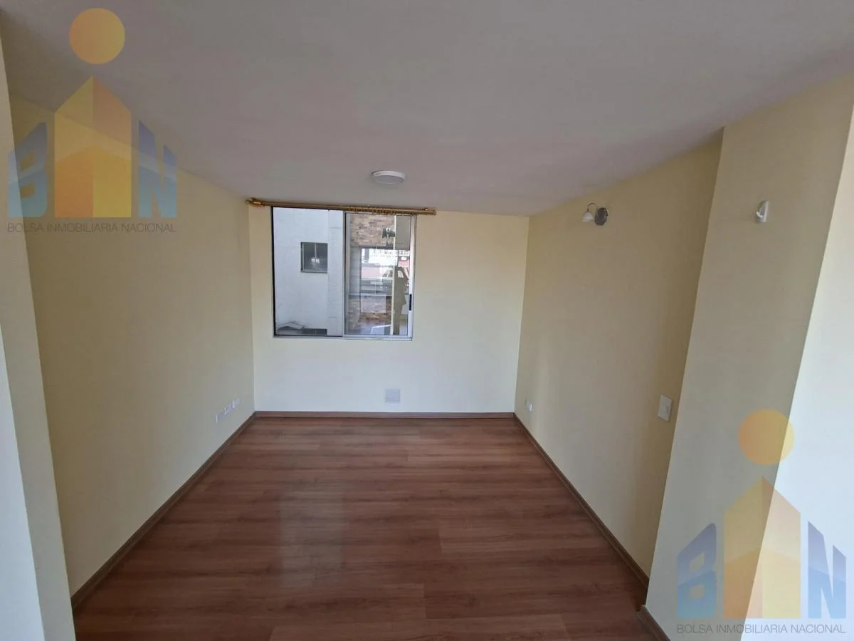 Vendo Sector Udla Departamento 3 Dorm. Mas Estudio — imagen 7