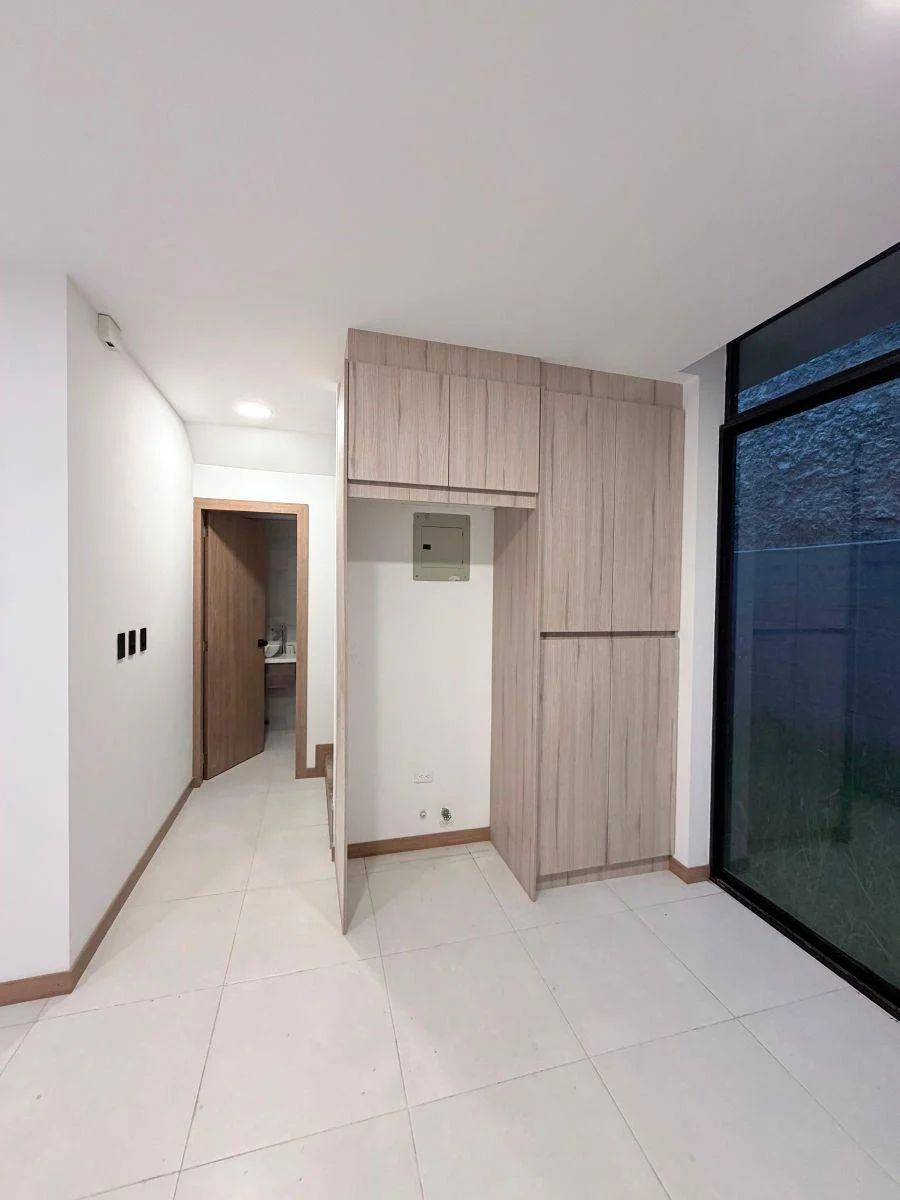 En Venta Casa Vip Sector La Armenia | Valle de Los Chillos — imagen 6