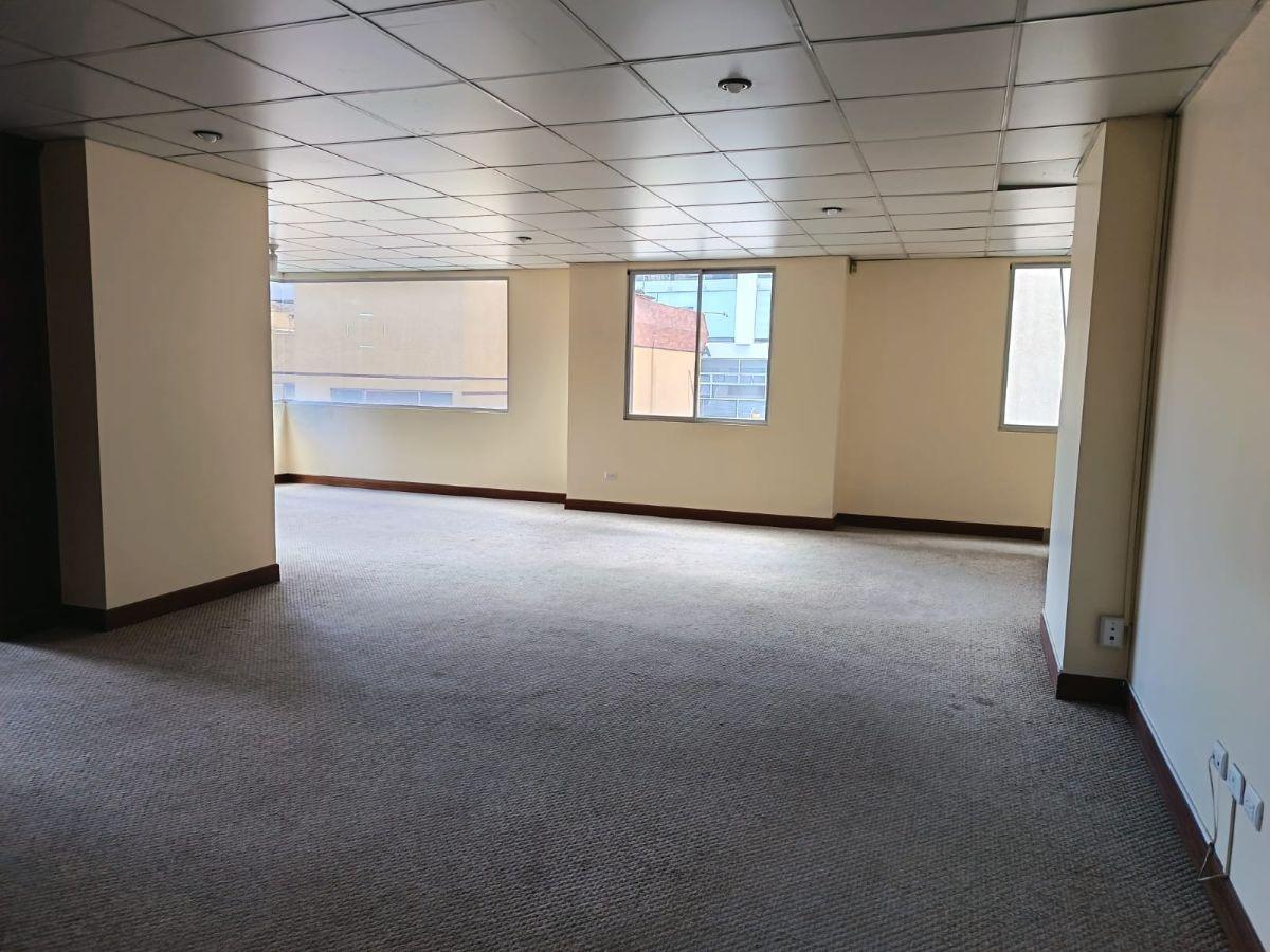 Venta Oficina de 85 m. Edificio Corporativo, La Pradera — imagen 6