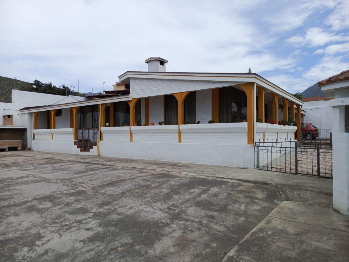 Vendo Casa con Elegante Estilo Rustico en Urb Shyris San Antonio de Pichincha — imagen 5