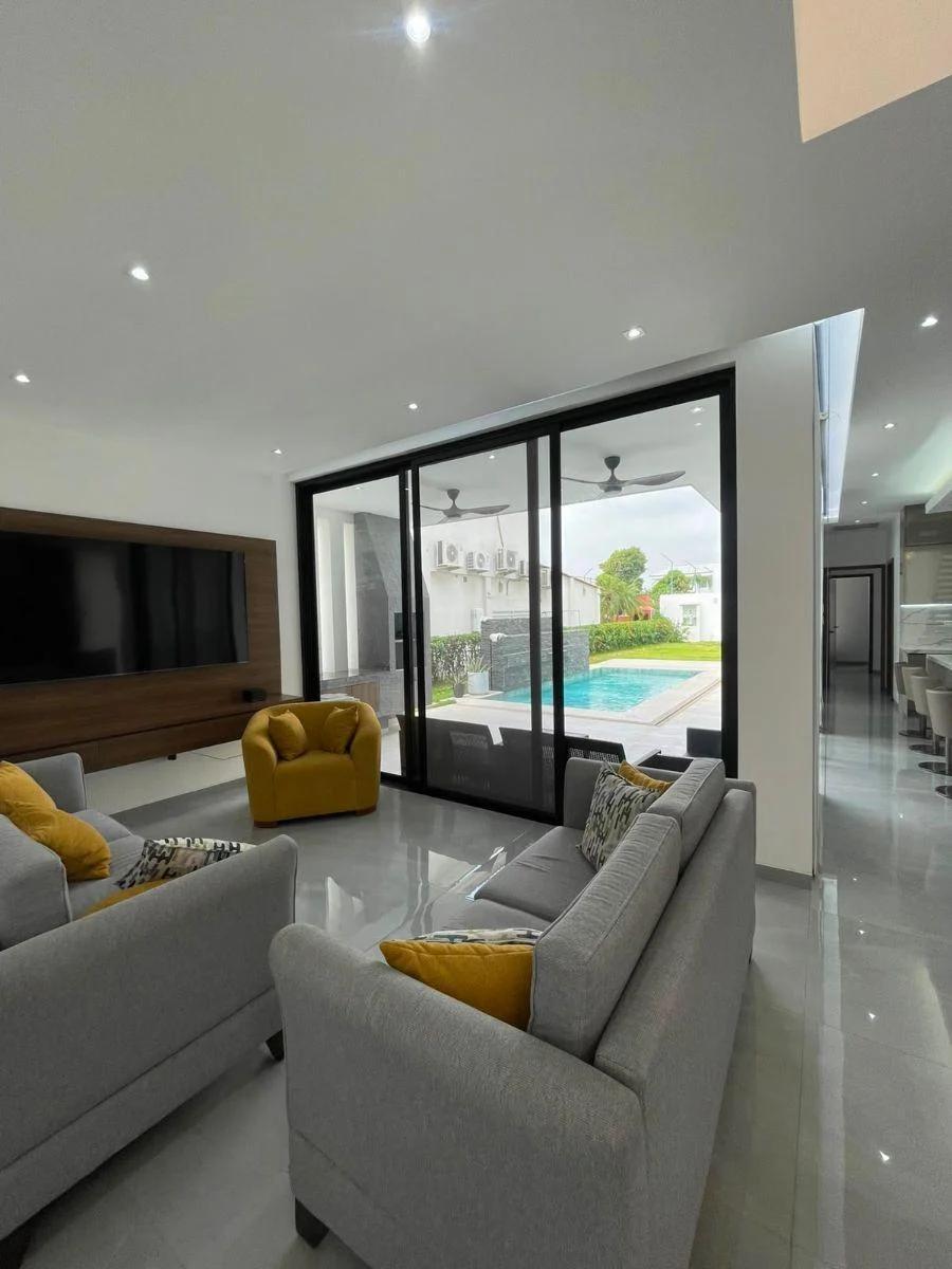 Isla Mocoli - Moderna Casa con Piscina de Estreno en Alquiler y Venta, Guayas — imagen 8