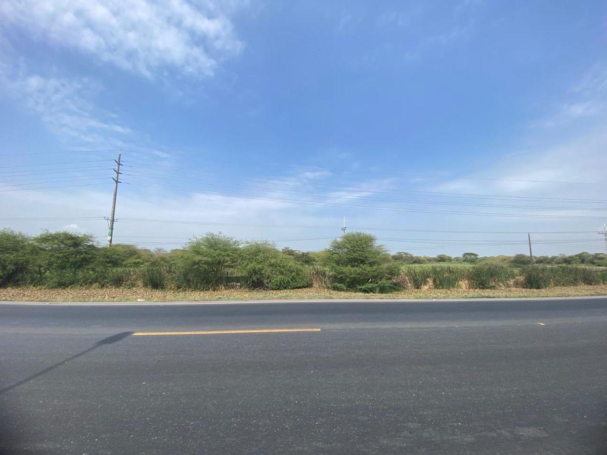 Terreno Industrial en Venta Via Duran Tambo Km 14 A. Marín - a Berrones, Guayas — imagen 3
