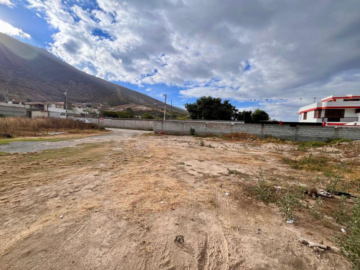 En Venta Terreno de 1650 m² en Pomasqui — imagen 8