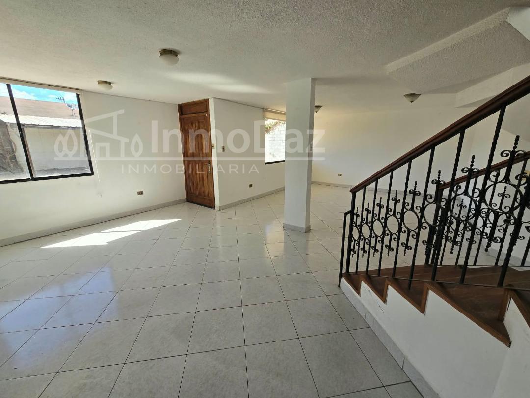 Vendo Casa en Cumbayá Sector del Reservorio (Jacaranda) — imagen 10