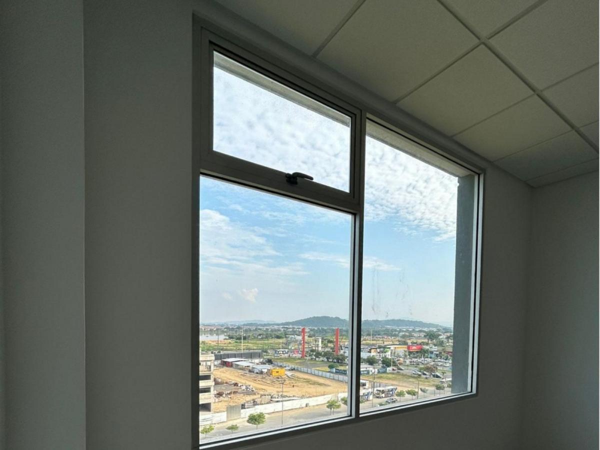 Consultorio Médico en Venta – Torre Médica Semedic La Aurora Andsa, Guayas — imagen 3