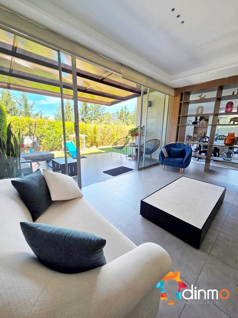 Departamento en Planta Baja con Jardin Venta Cumbaya — imagen 9