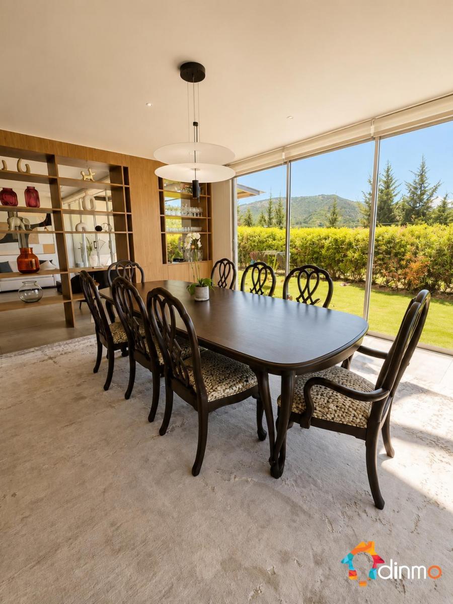 Departamento en Planta Baja con Jardin Venta Cumbaya — imagen 8