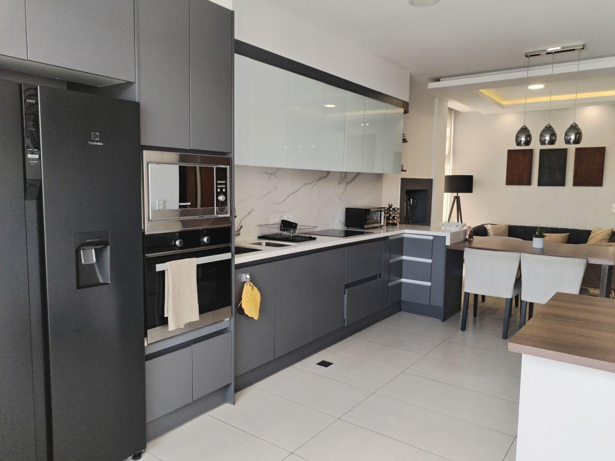 Hermoso Departamento de Venta Sector Parque de Cumbaya — imagen 10