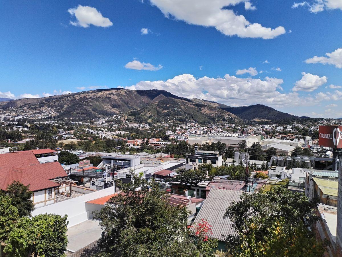 Hermoso Departamento de Venta Sector Parque de Cumbaya — imagen 4