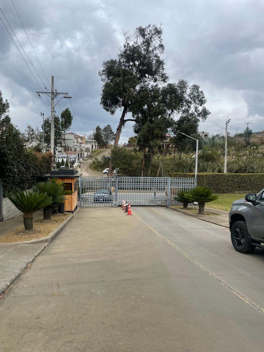 Lote en Venta Urbanización Privada Challuabamba, Azuay — imagen 3