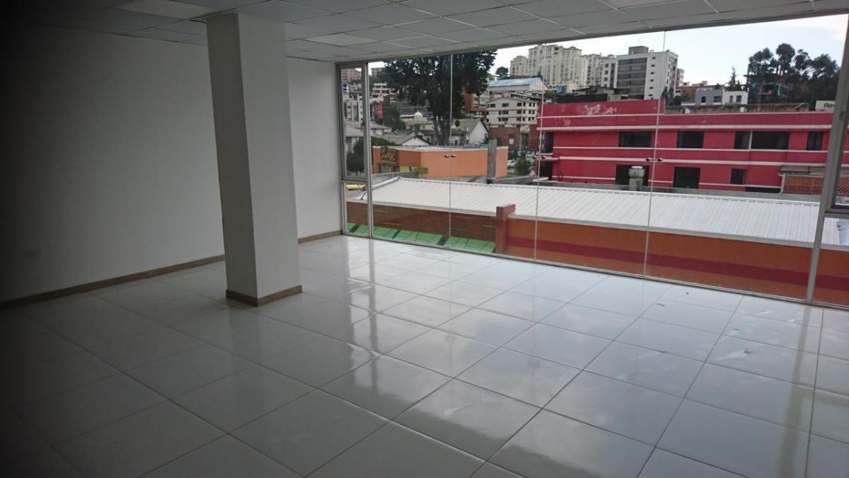 Venta Oficina en El Sector Granda Centeno — imagen 3