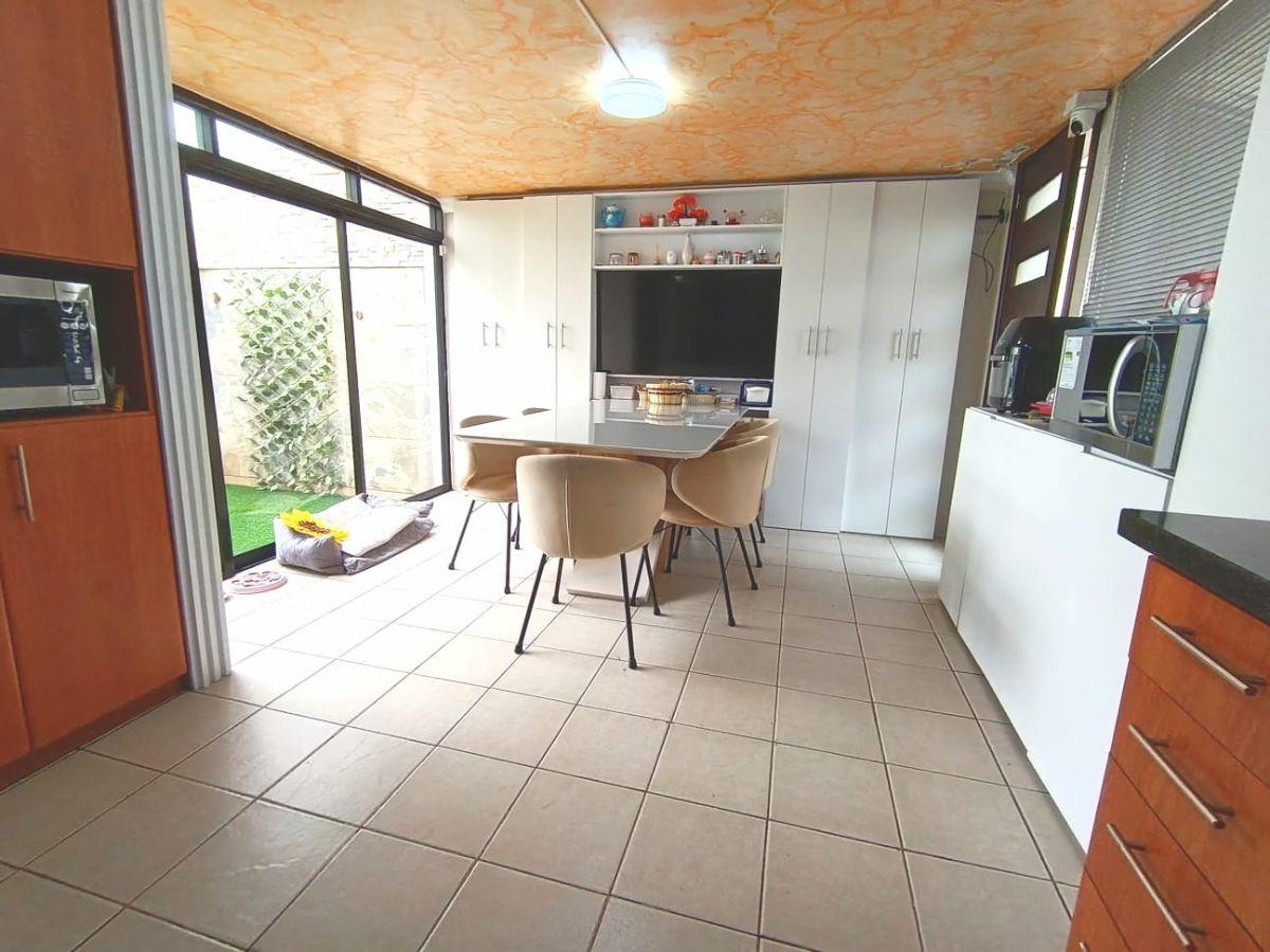 Venta Casa de 1008 m² con 4 Habitaciones, en El Pinar Alto — imagen 7