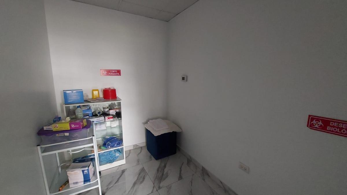 Consultorio U Oficina en Agustin Freire y Av Narcisa de Jesùs, Guayas — imagen 6