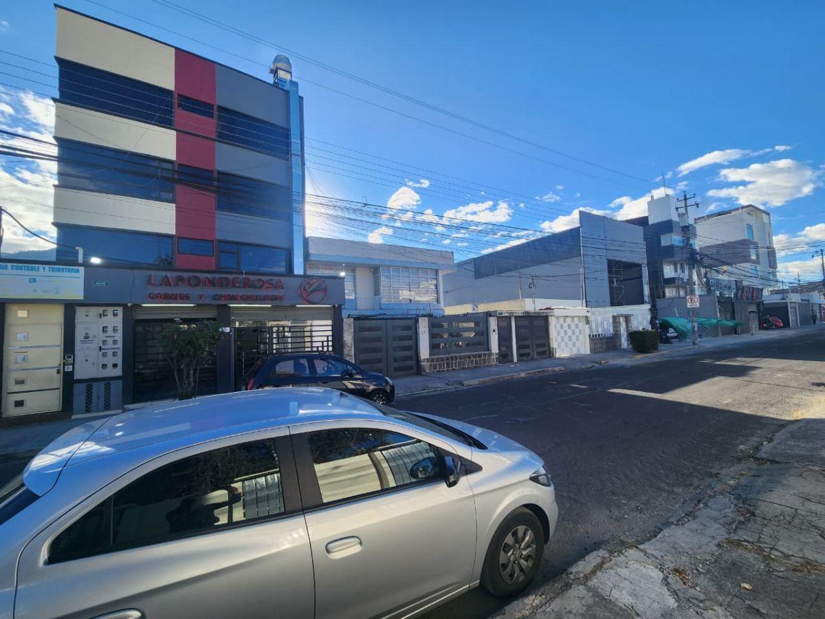 Oportunidad Casa en Venta en Sector de La Plaza de Toros Jipijapa — imagen 9