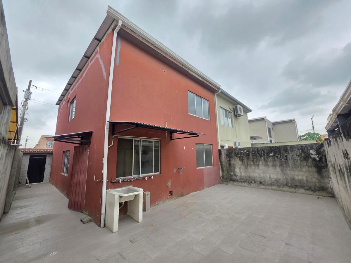 Vendo Casa en Via Salitre, Brisas del Norte, Cerca Al Coral, Vial 1, Guayas — imagen 4