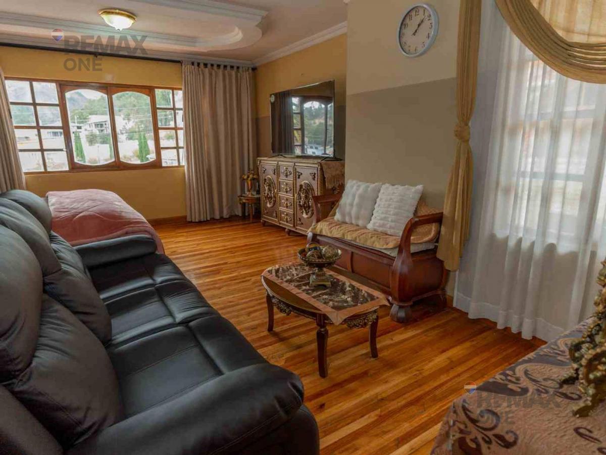 En Venta Lujosa Casa en Charasol Azogues — imagen 6
