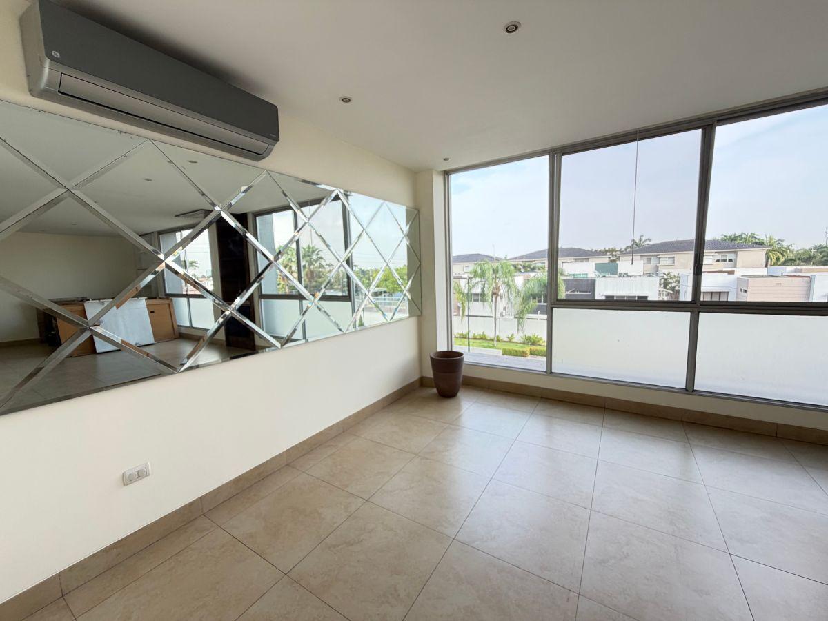 Departamento en Venta Km. 5 Via a Samborondón, Guayas — imagen 9