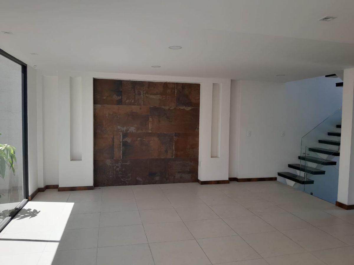 Casa de Venta por Estrenar con 280 m², 4 Dorm. en Conjunto Privado - Cumbaya — imagen 8