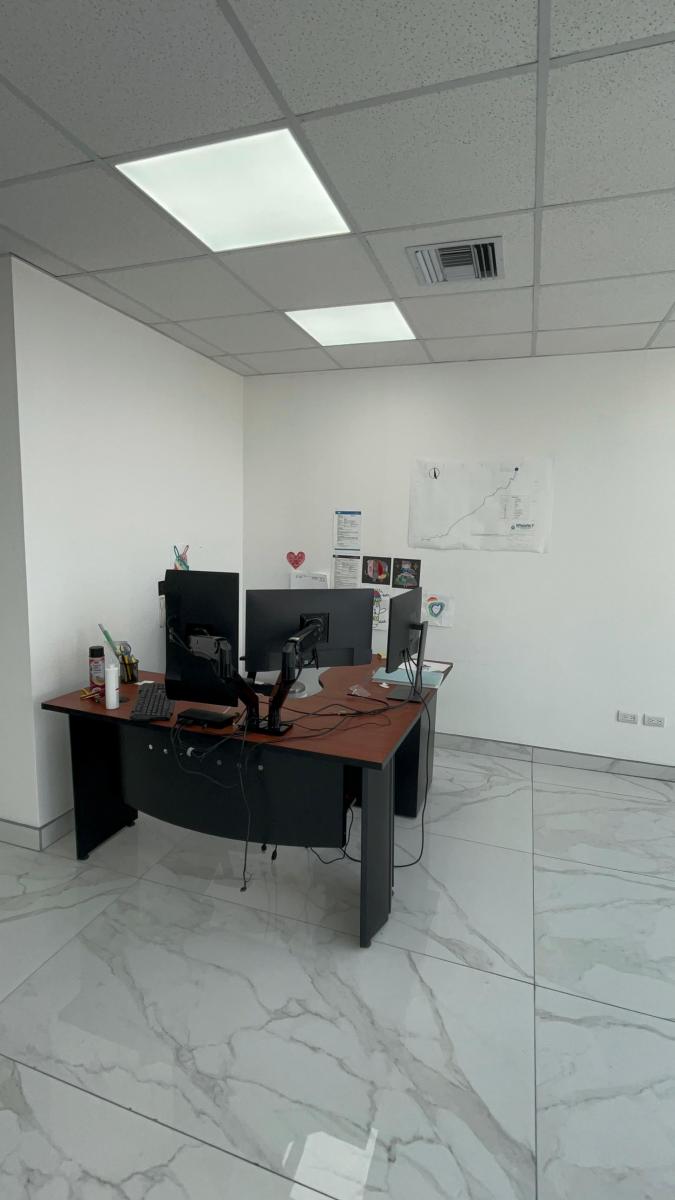 Oficina en Venta y Renta en Edificio 100 Olivos Parc - Ceibos, Guayas — imagen 4