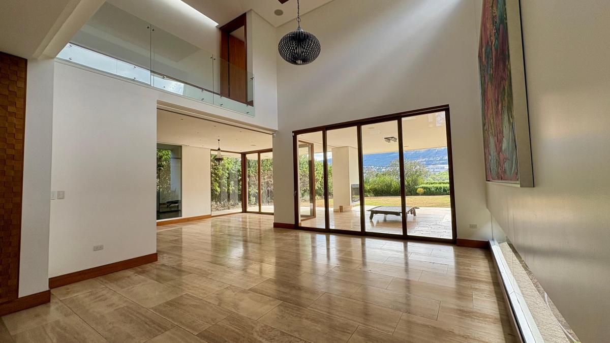 Casa de Lujo en Venta | Cumbayá — imagen 9