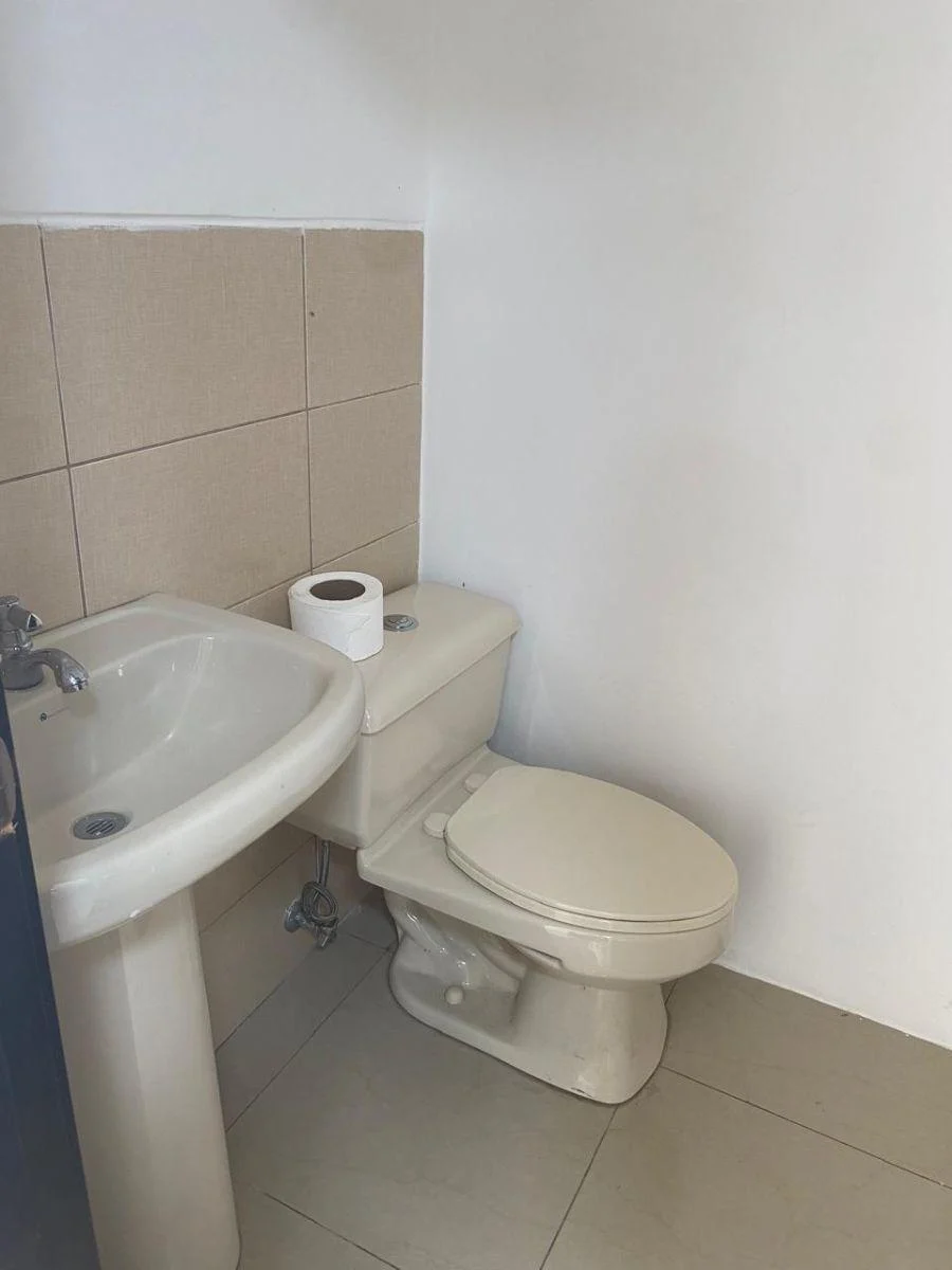 Casa en Mallorca Village Esquinera con Piscina, Guayas — imagen 4