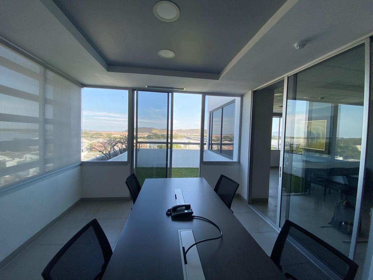 Venta Oficina en Centro Empresarial River Plaza, Guayas — imagen 4