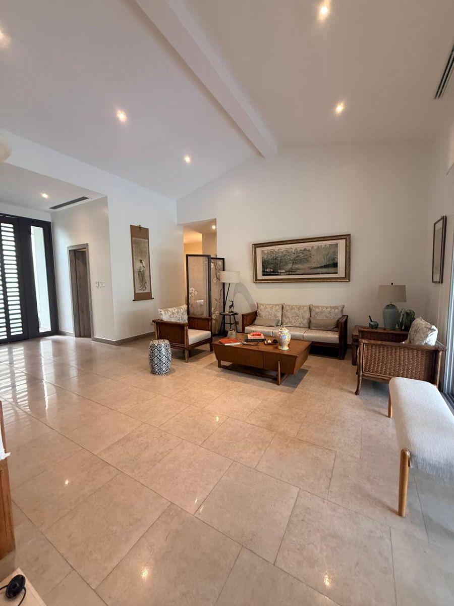 Casa de Una Planta Al Lago Urb. Ensenada, Isla Mocoli, Guayas — imagen 9