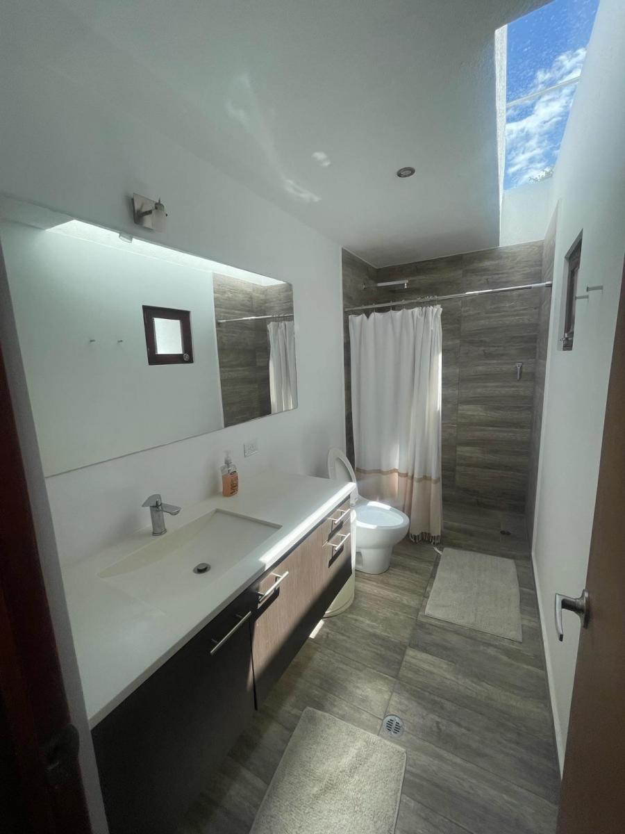 Vendo Excelente Casa en Cumbaya — imagen 7