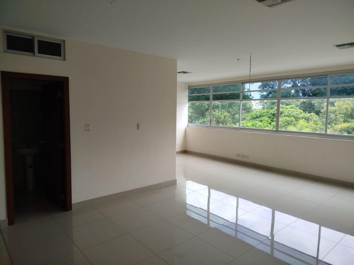 Kennedy Norte, Alquiler 524 m² en 8 Oficinas, Guayas — imagen 9