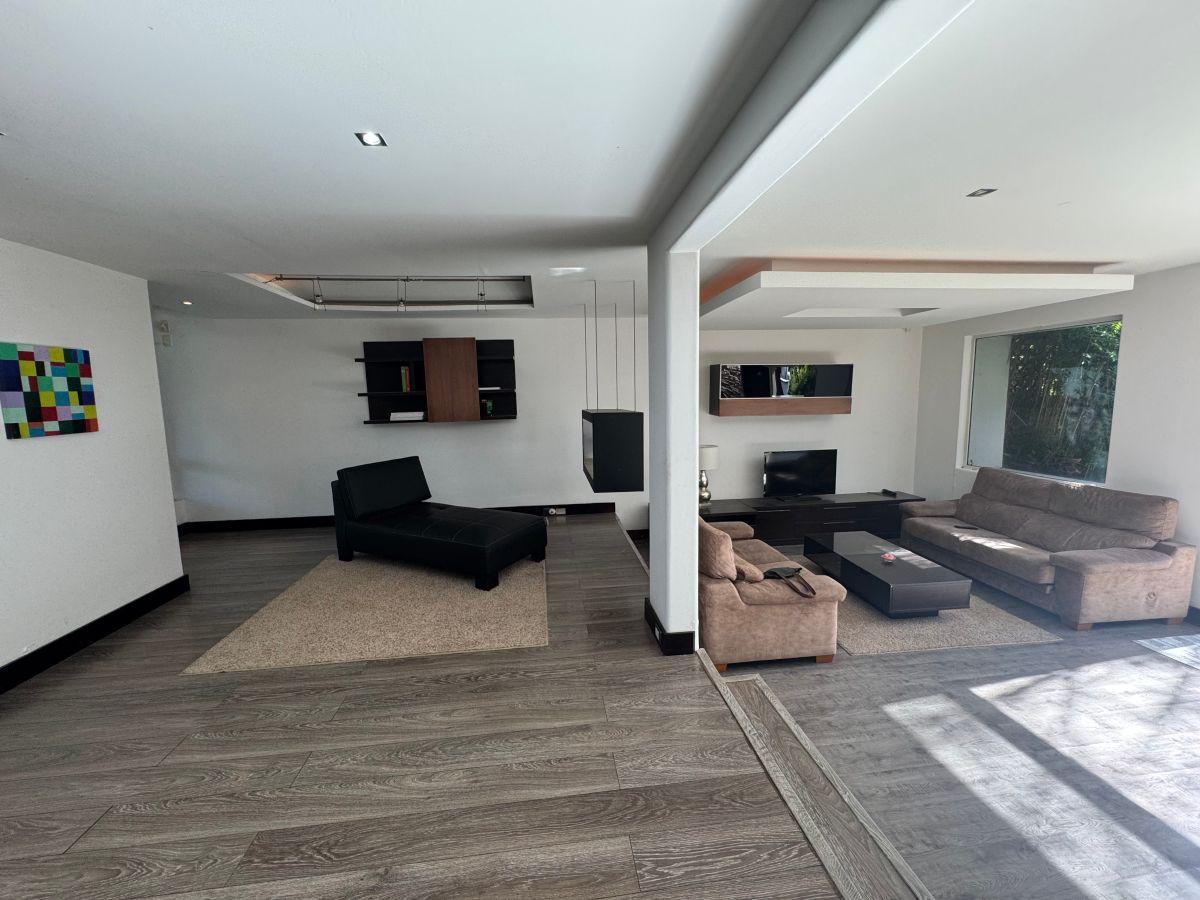 Vendo Casa en Tumbaco, 433 m², con Piscina, 4 Dorm. con Sus Baños, Lindas Terrazas! — imagen 6