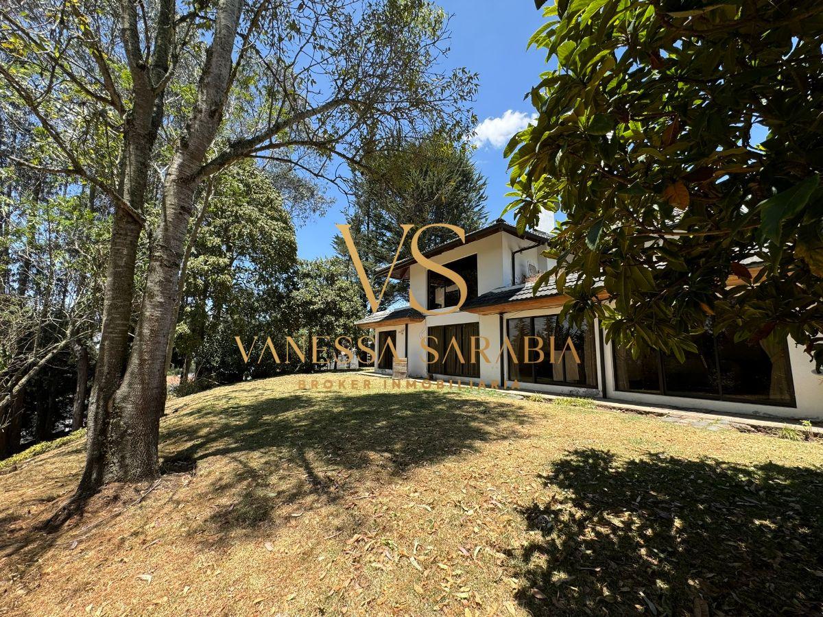 Terreno de 2543 m² en Venta en Monteserrín — imagen 5