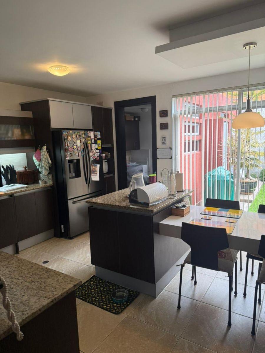 Venta Hermosa Casa Cumbaya La Primavera 2 — imagen 9