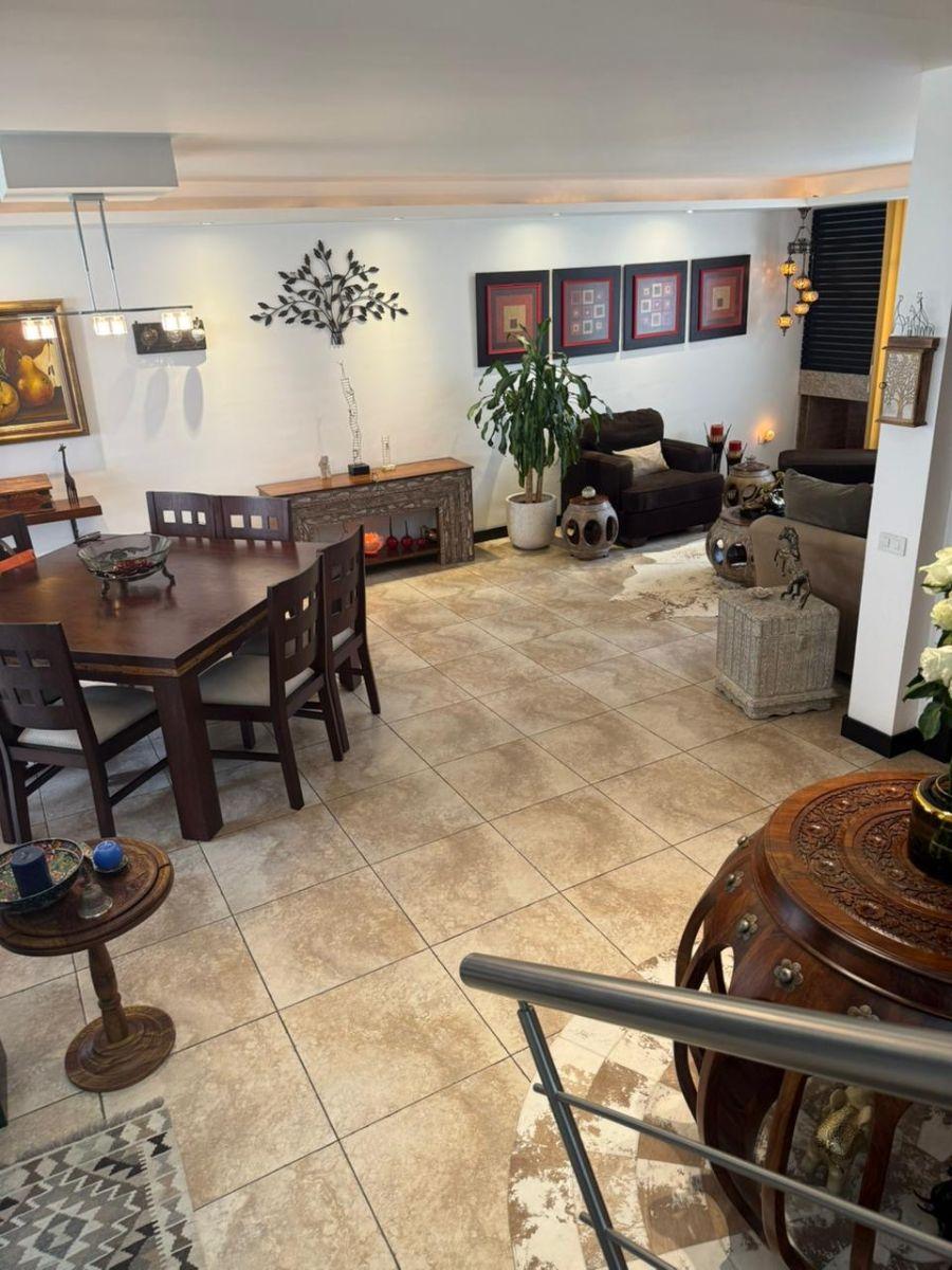 Venta Hermosa Casa Cumbaya La Primavera 2 — imagen 8