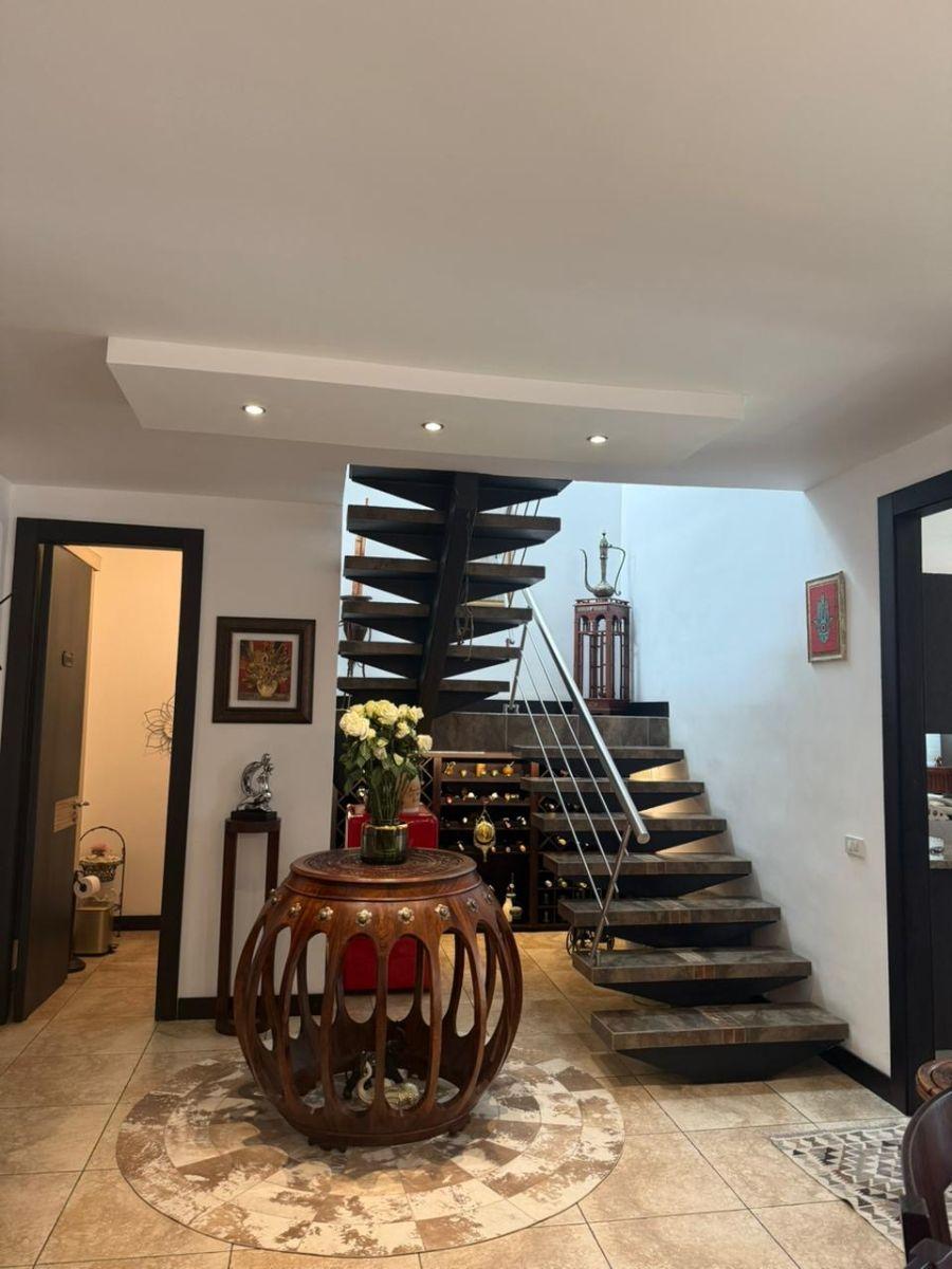 Venta Hermosa Casa Cumbaya La Primavera 2 — imagen 6
