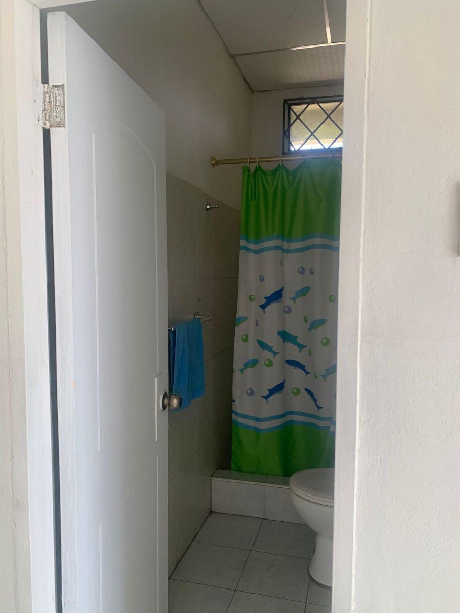 Excelente Retorno de Inversion, Rentera en Venta, Sauces 4, 2 Departamentos Mas Suite Independiente, Guayas — imagen 4