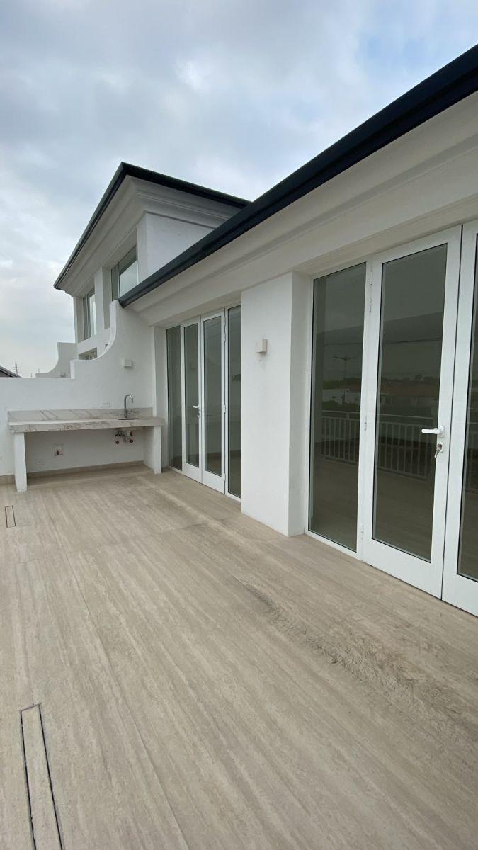 Exclusivo Townhouse en Renta o Venta en Urbanización Aires de Batan, Guayas — imagen 6