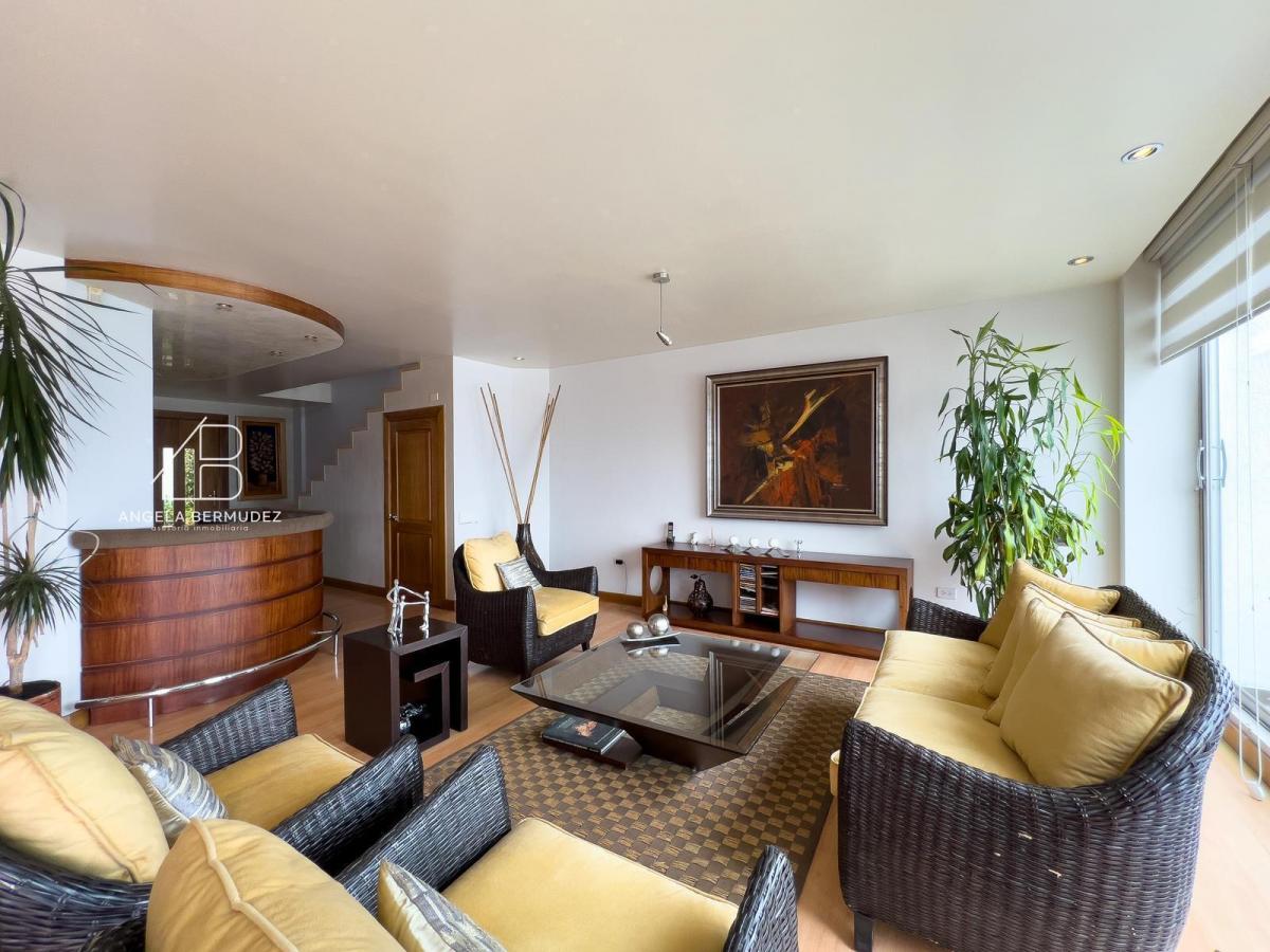 Venta Casa Vista Grande - Miravalle — imagen 3