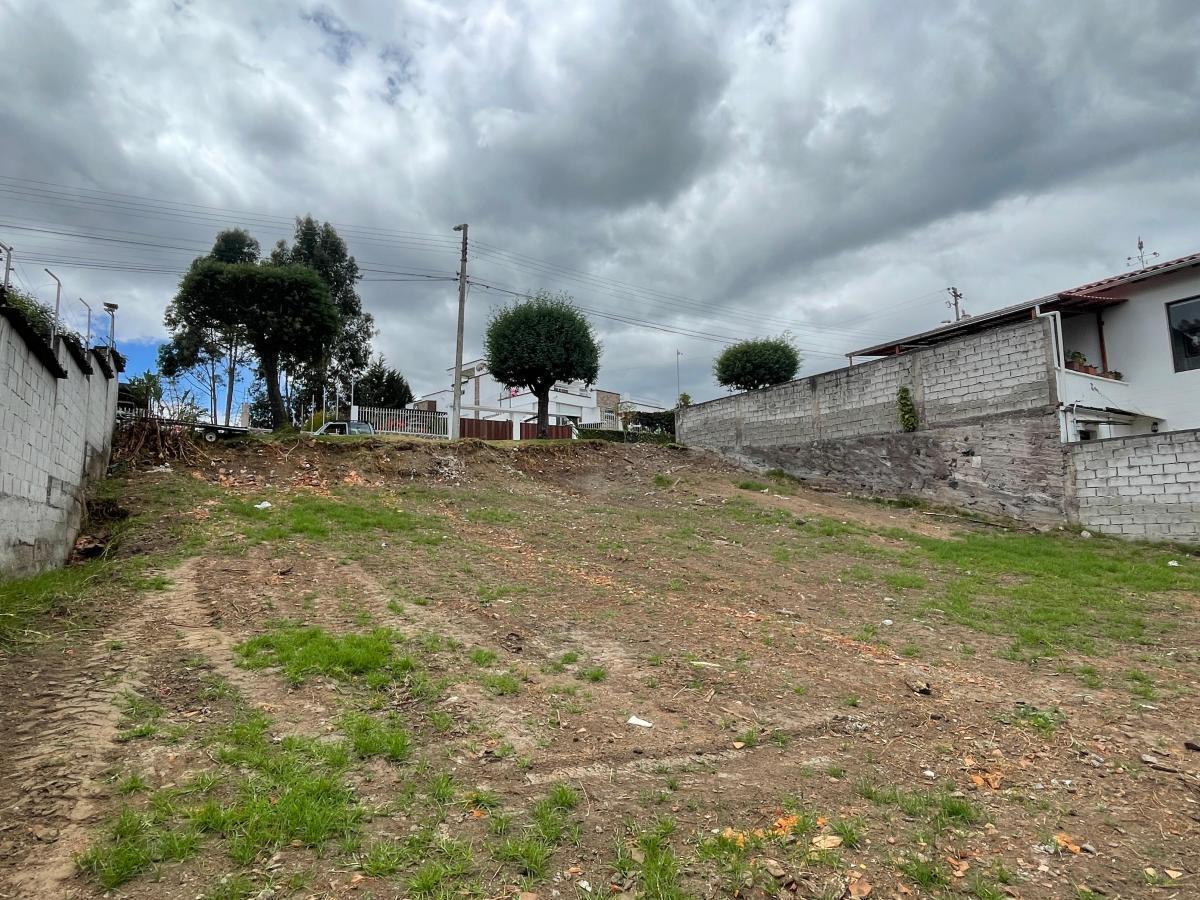 Vendo de Oportunidad Terreno - Club Los Chillos — imagen 3