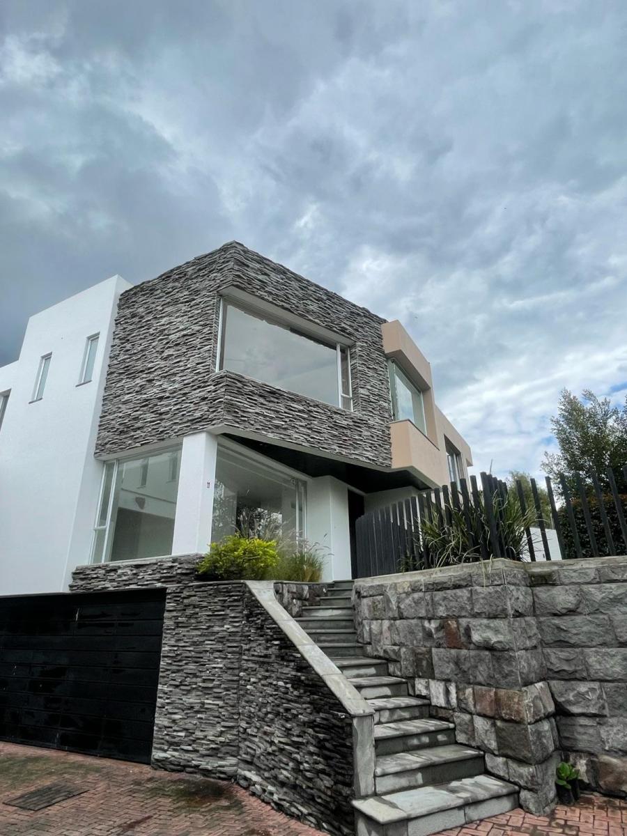 Casa en Cumbayá — imagen 9