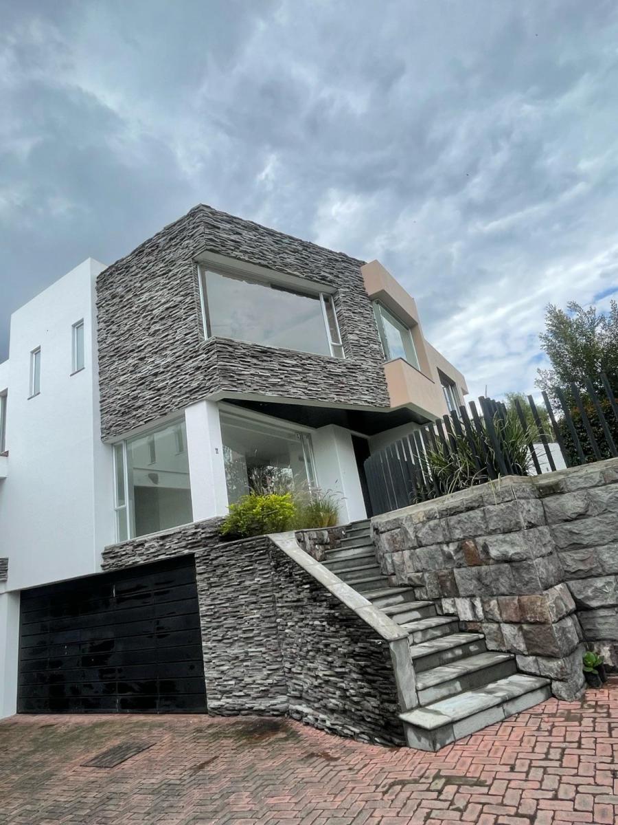 Casa en Cumbayá — imagen 8