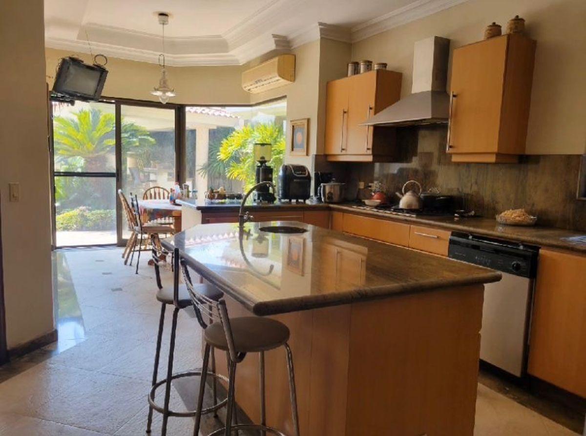 Venta. Vía Samborondon. Preciosa Casa Al Lago. 4 Hab. $560.000 Neg. Guayas — imagen 5