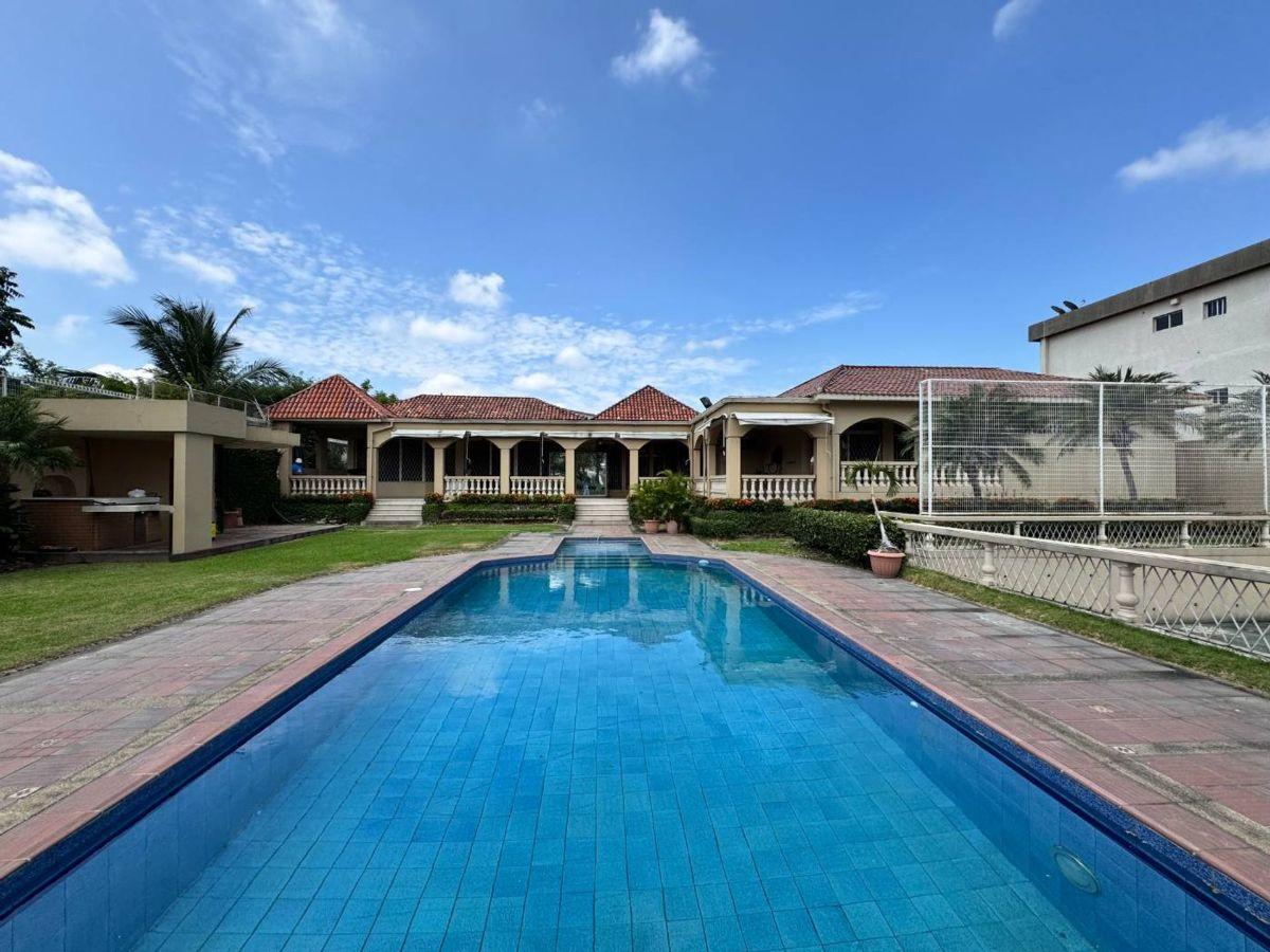 Casa en Venta – Santa Cecilia, Los Ceibos, Guayas — imagen 8