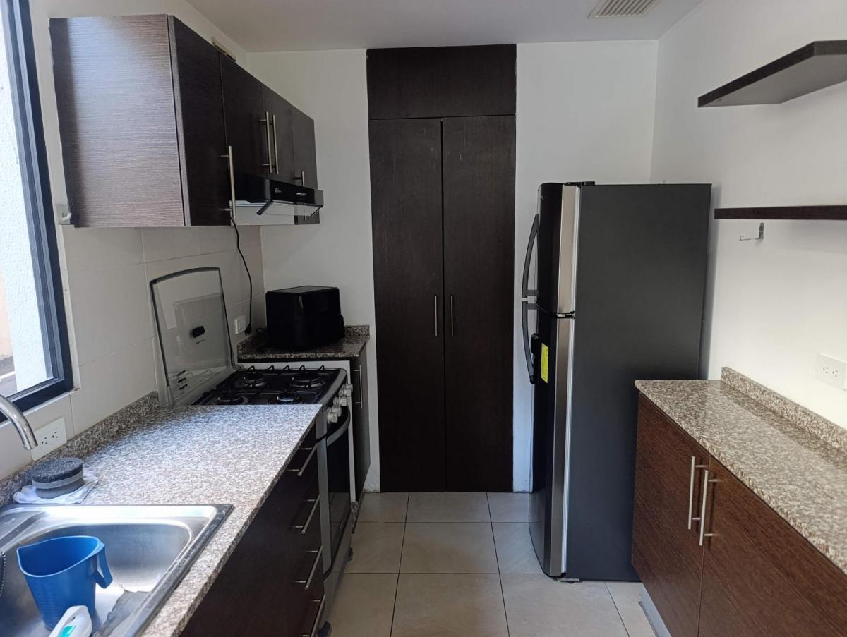 En Venta Departamento 2 Dorm. 2 Baños El Batan - Quito — imagen 7