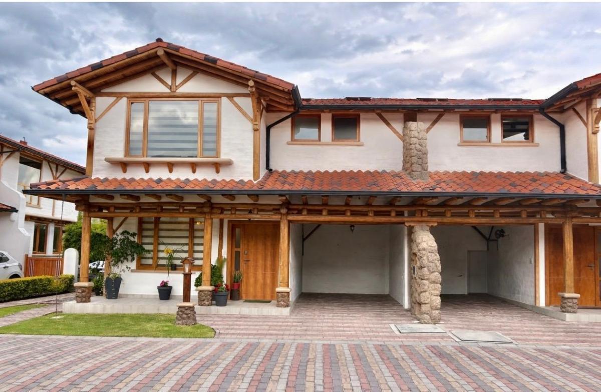 Mcl Venta Casa - 3 Dorm. - Estudio - Sala de Estar - Tumbaco — imagen 10