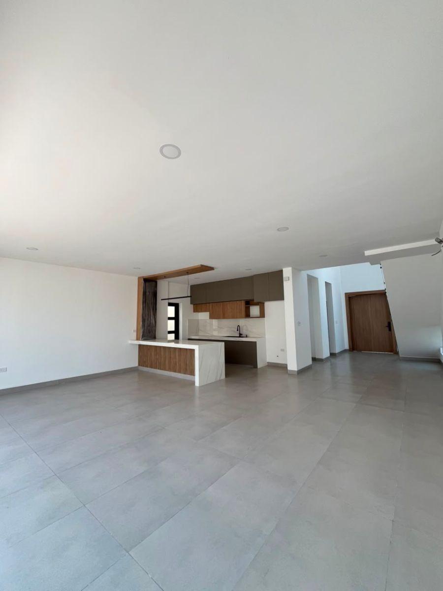 En Venta Casa de Estreno en Ciudad Celeste de 4 Dorm., Guayas — imagen 7