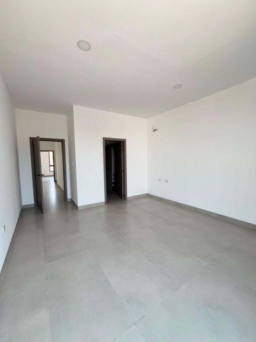 En Venta Casa de Estreno en Ciudad Celeste de 4 Dorm., Guayas — imagen 5