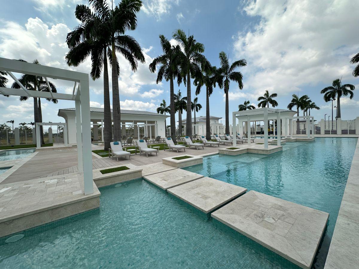 En Venta Casa de Estreno, 600 m² en Samborondon Km 9, Urbanización Parques de Batán, 4 Dorm., Guayas — imagen 8