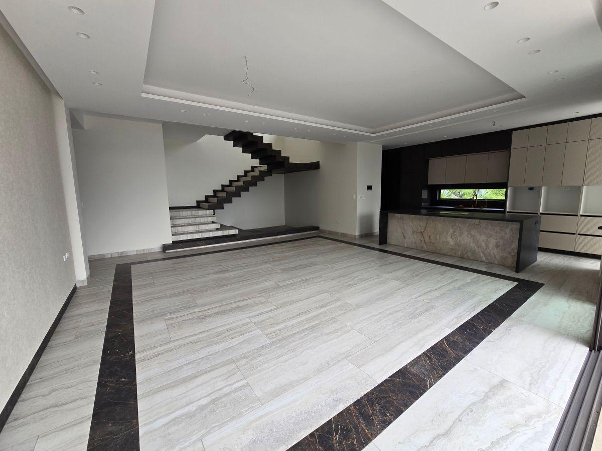 Vendo Exclusivo Pent - House Duplex de Lujo Dentro de La Mejor Urbanizacion de Cumbaya — imagen 9